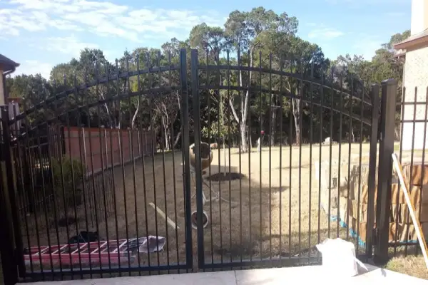 Professional Fence Contractor